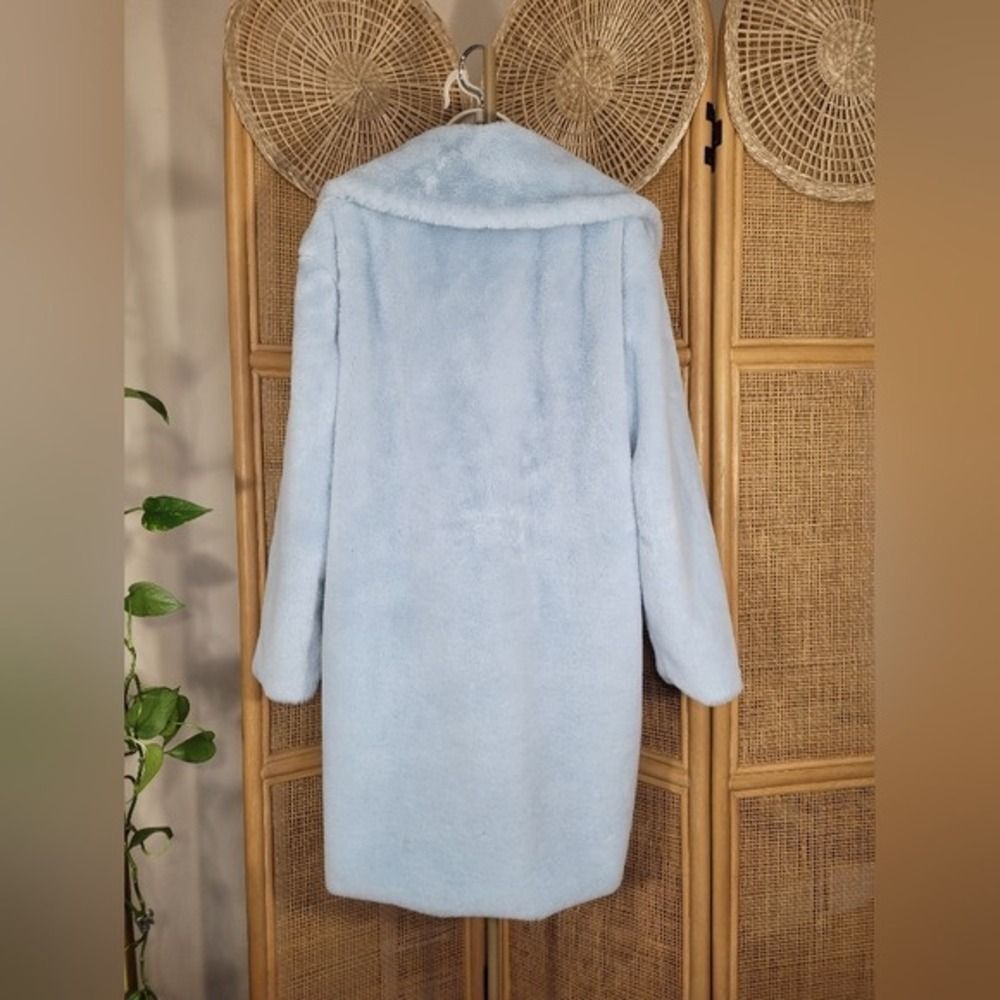Plush Faux Fur W/M pale Blue large lapel Snap Front Vine & Valley coat LN - Picture 5 of 15